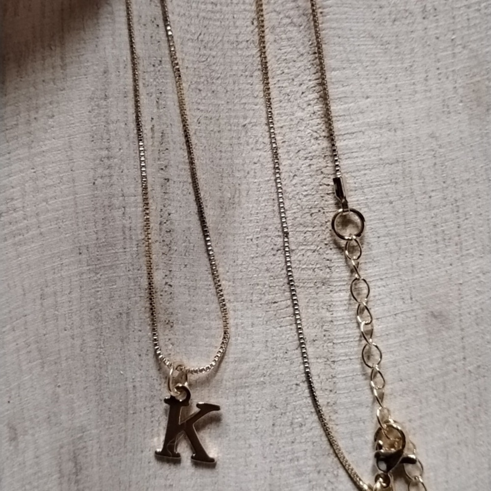 Initial 'K' Pendant Necklace - Picture 3 of 3